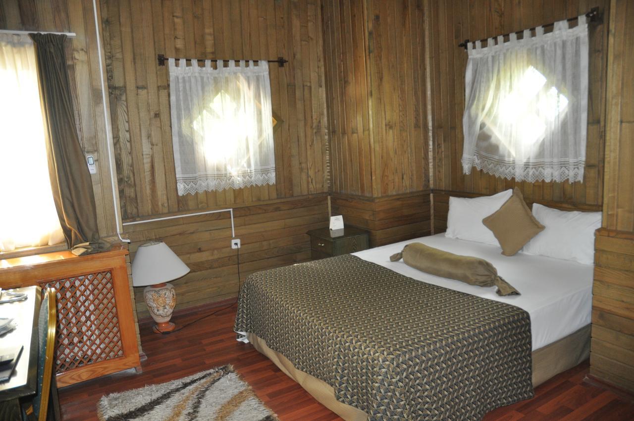 Ulaşan Otel